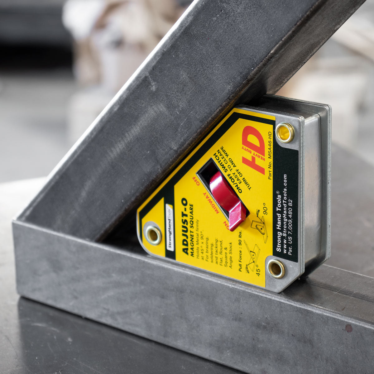 Escuadras Magnéticas