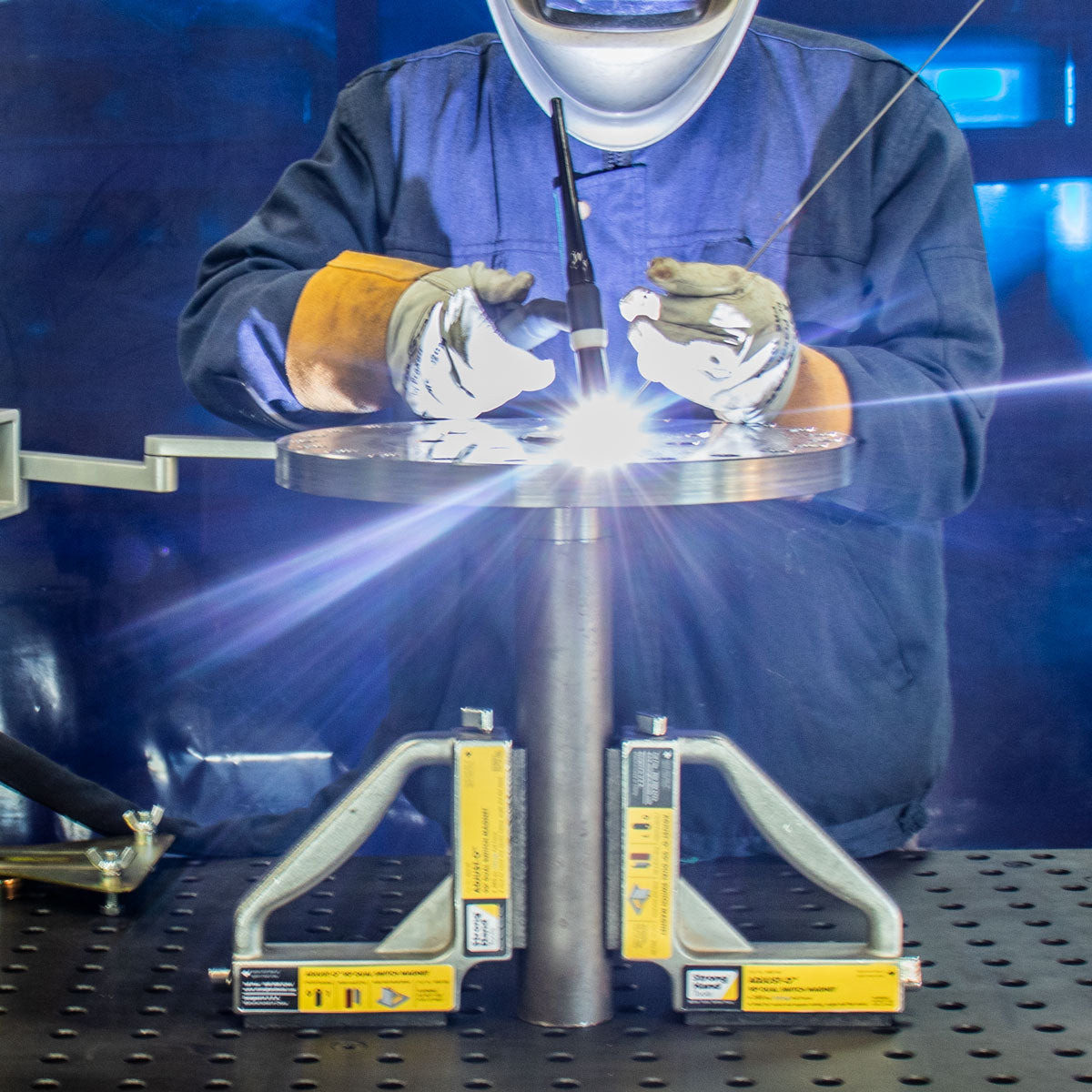 Escuadras Magnéticas con Doble Interruptor Adjust-O de 90°