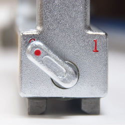 Escuadras Magnéticas con Doble Interruptor Adjust-O de 90°
