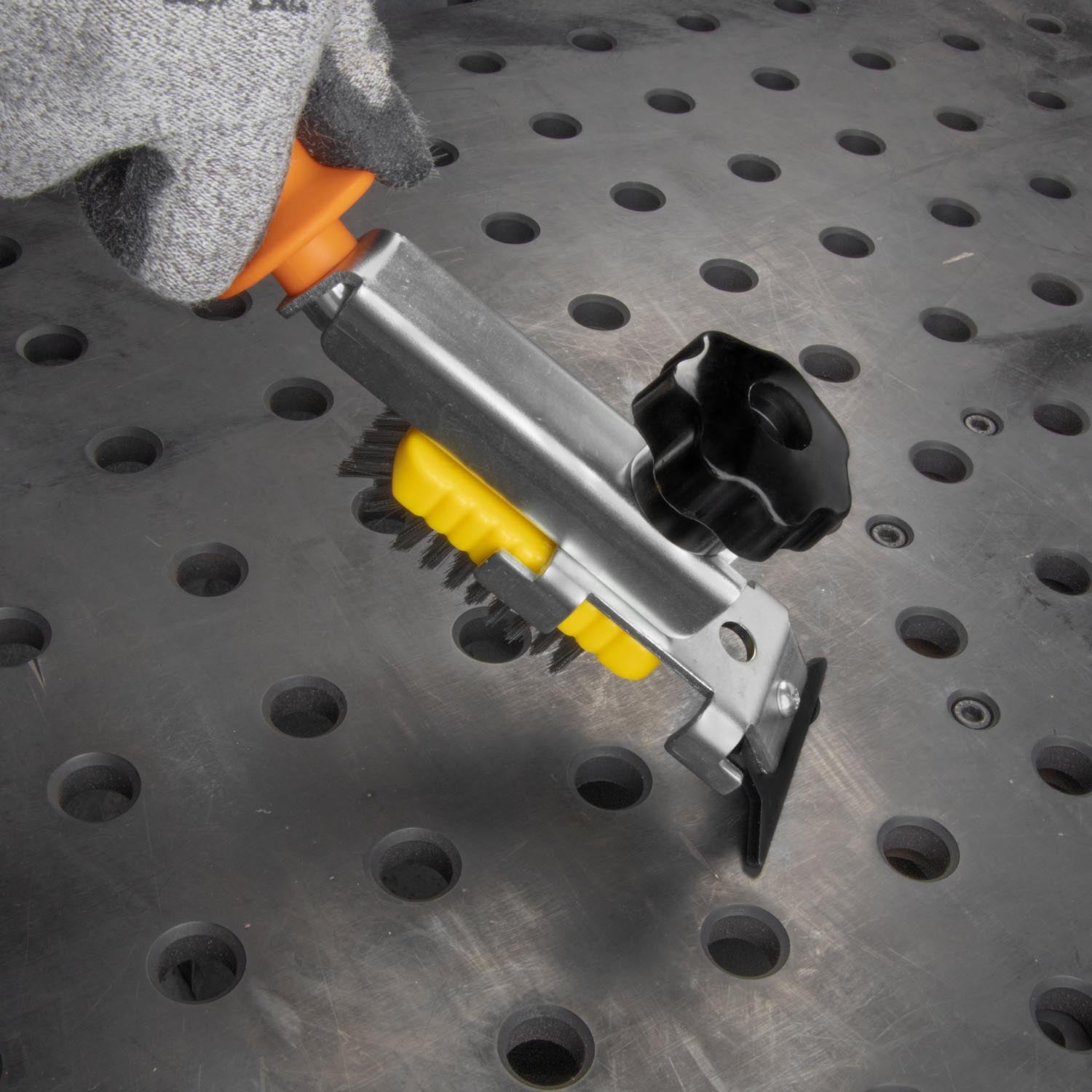 #handle_With Ergonomic Handle (PM950)