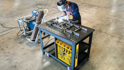 48" x 30" Rhino Cart + Kit de Sujeción de 66 pzas. - Sistema 5/8"